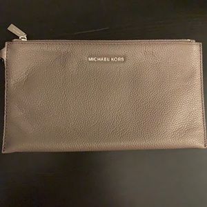 Michael Kors wristlet wallet